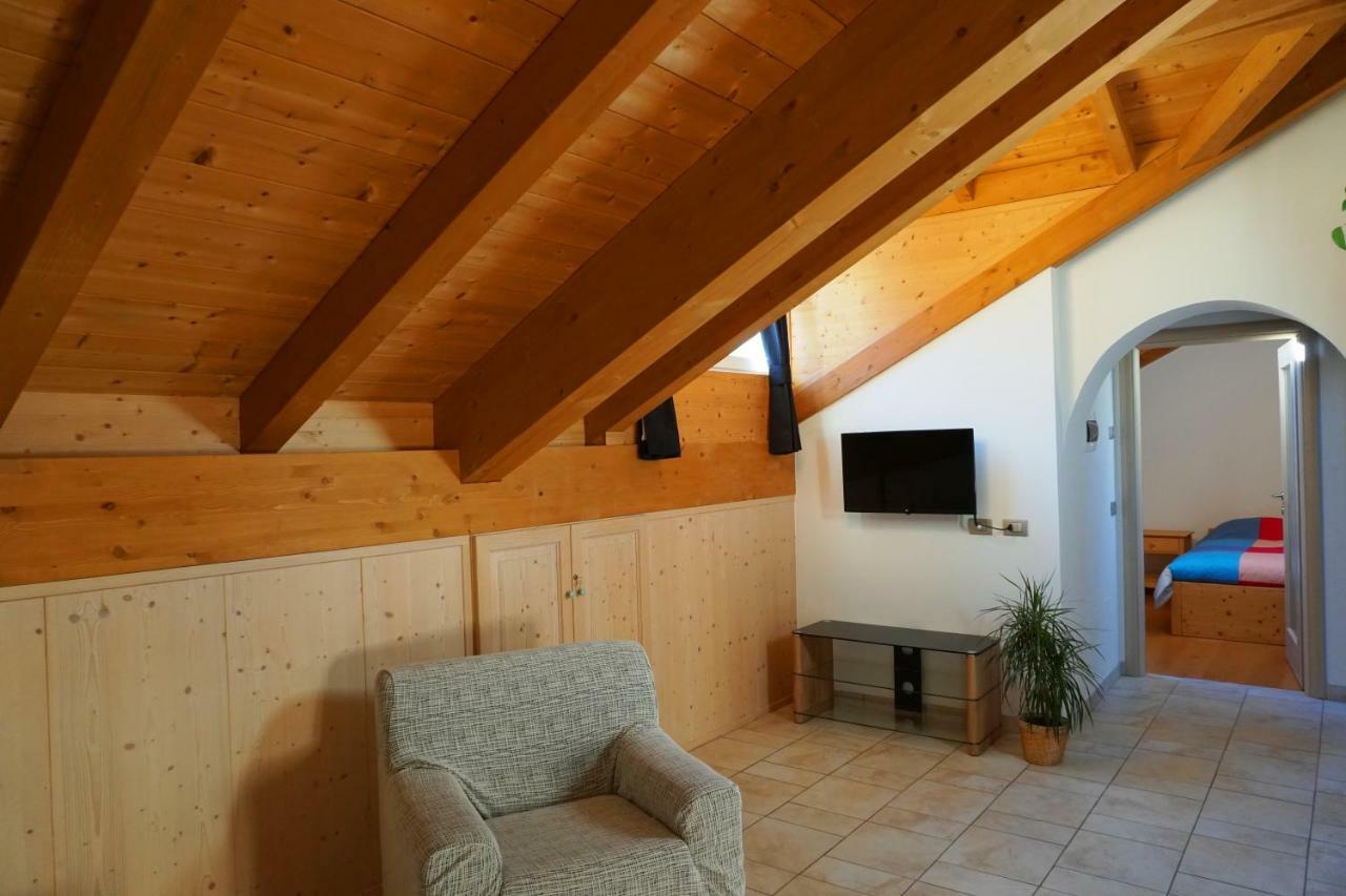 Casa Moret Spormaggiore Kültér fotó